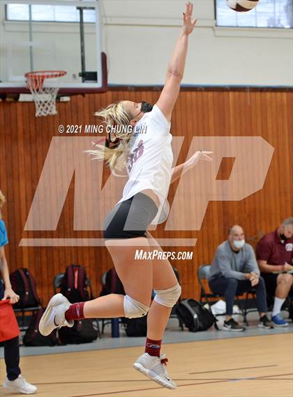Thumbnail 1 in Great Oak @ Laguna Beach (CIF SS D2 Playoff) photogallery.