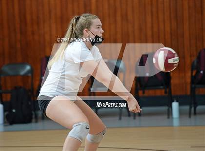 Thumbnail 3 in Great Oak @ Laguna Beach (CIF SS D2 Playoff) photogallery.