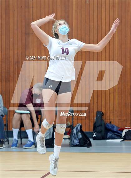 Thumbnail 1 in Great Oak @ Laguna Beach (CIF SS D2 Playoff) photogallery.