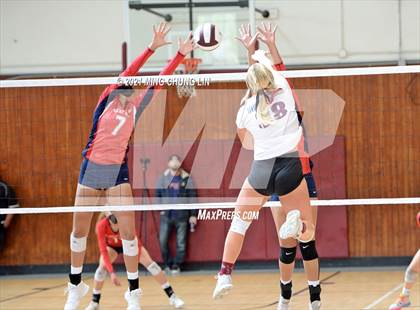 Thumbnail 1 in Great Oak @ Laguna Beach (CIF SS D2 Playoff) photogallery.