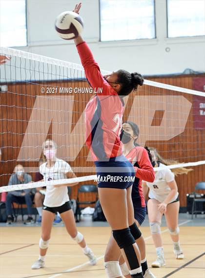 Thumbnail 3 in Great Oak @ Laguna Beach (CIF SS D2 Playoff) photogallery.