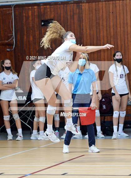 Thumbnail 1 in Great Oak @ Laguna Beach (CIF SS D2 Playoff) photogallery.