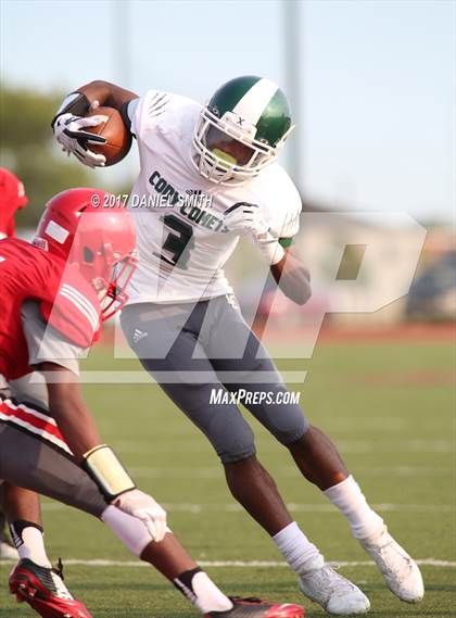 Thumbnail 2 in Cody @ Detroit Collegiate Prep photogallery.