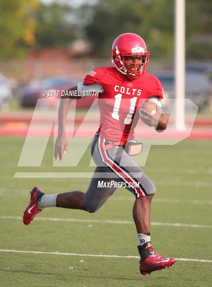 Thumbnail 1 in Cody @ Detroit Collegiate Prep photogallery.