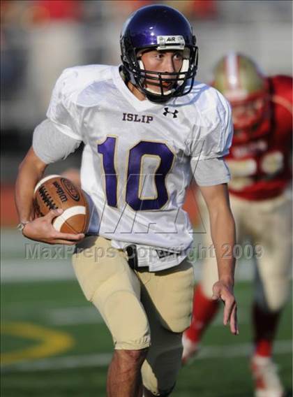 Thumbnail 1 in Islip @ Half Hollow Hills West photogallery.