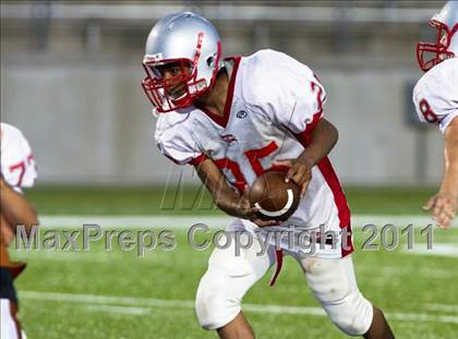 Thumbnail 2 in Lee Freshmen A @ Round Rock Westwood Freshmen White photogallery.
