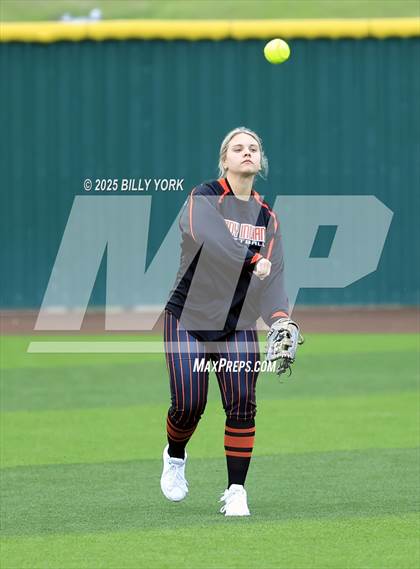 Thumbnail 2 in Gilmer vs Grand Saline photogallery.