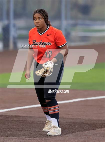 Thumbnail 2 in Gilmer vs Grand Saline photogallery.
