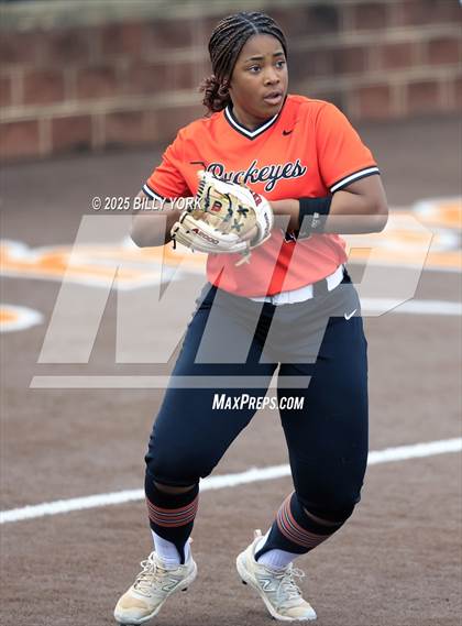 Thumbnail 3 in Gilmer vs Grand Saline photogallery.