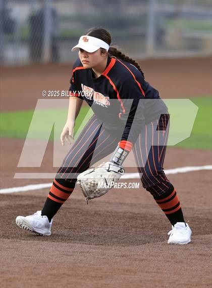 Thumbnail 2 in Gilmer vs Grand Saline photogallery.