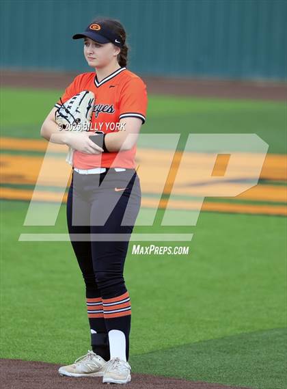 Thumbnail 3 in Gilmer vs Grand Saline photogallery.