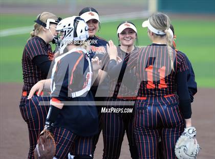Thumbnail 1 in Gilmer vs Grand Saline photogallery.