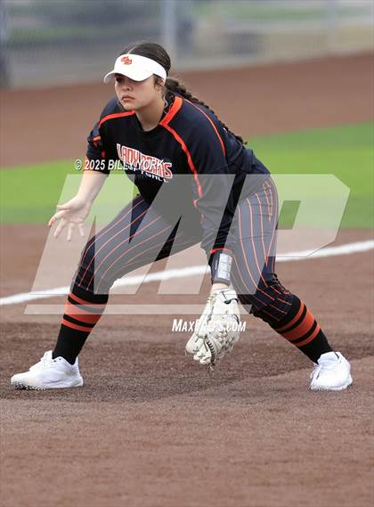 Thumbnail 3 in Gilmer vs Grand Saline photogallery.