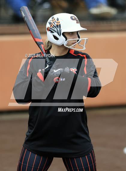 Thumbnail 2 in Gilmer vs Grand Saline photogallery.