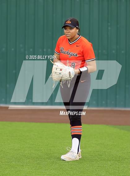 Thumbnail 1 in Gilmer vs Grand Saline photogallery.