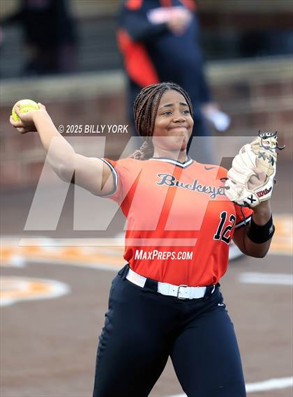 Thumbnail 1 in Gilmer vs Grand Saline photogallery.