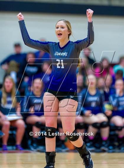 Thumbnail 2 in Bandera vs. Boerne 4A Regional Quarterfinals photogallery.