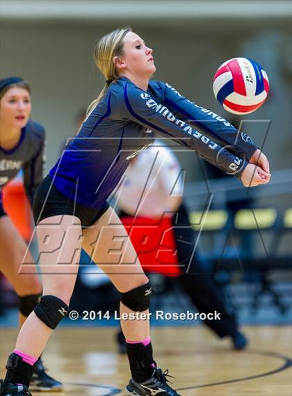 Thumbnail 1 in Bandera vs. Boerne 4A Regional Quarterfinals photogallery.