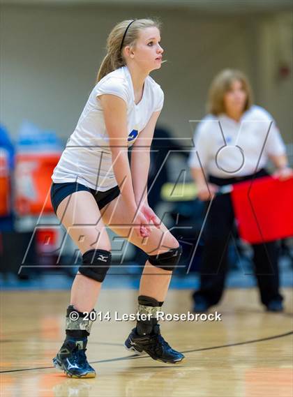 Thumbnail 1 in Bandera vs. Boerne 4A Regional Quarterfinals photogallery.
