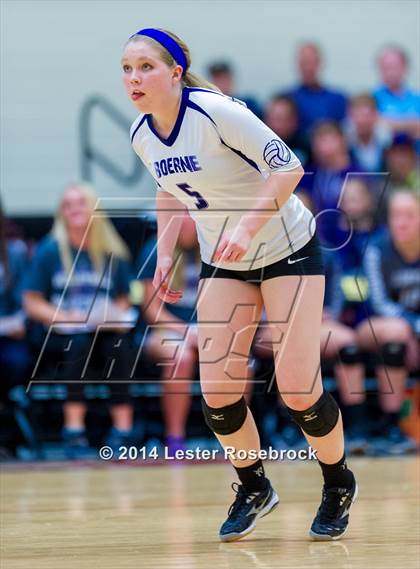 Thumbnail 1 in Bandera vs. Boerne 4A Regional Quarterfinals photogallery.
