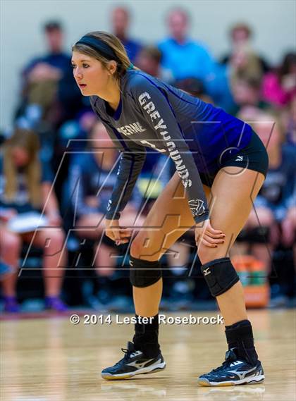 Thumbnail 3 in Bandera vs. Boerne 4A Regional Quarterfinals photogallery.