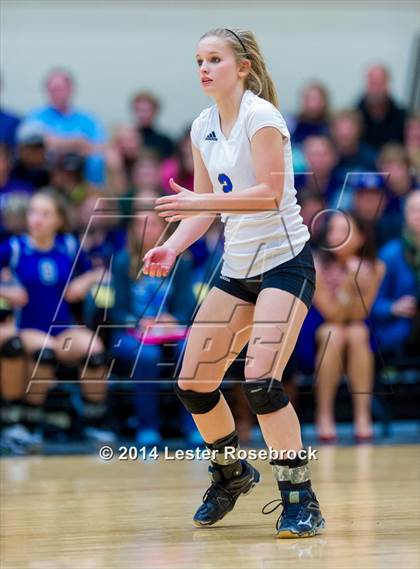 Thumbnail 2 in Bandera vs. Boerne 4A Regional Quarterfinals photogallery.