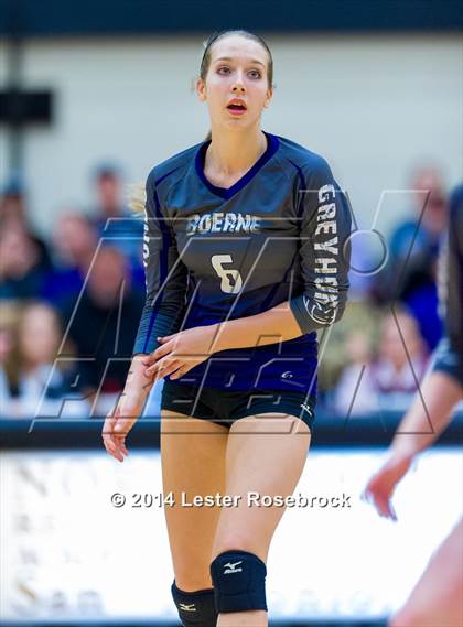 Thumbnail 2 in Bandera vs. Boerne 4A Regional Quarterfinals photogallery.