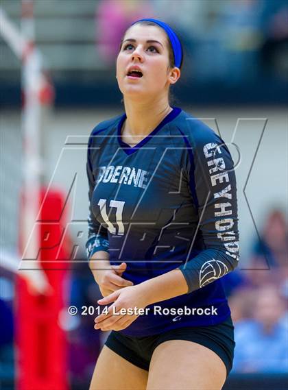 Thumbnail 2 in Bandera vs. Boerne 4A Regional Quarterfinals photogallery.