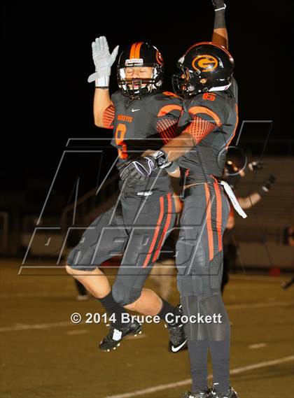 Thumbnail 1 in Gilmer vs. Pleasant Grove (UIL 4A Bi-District Playoff) photogallery.