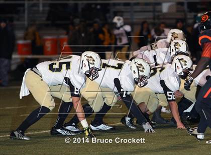 Thumbnail 2 in Gilmer vs. Pleasant Grove (UIL 4A Bi-District Playoff) photogallery.
