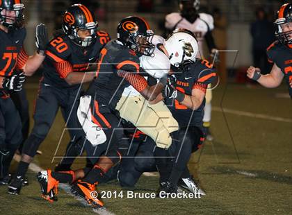 Thumbnail 2 in Gilmer vs. Pleasant Grove (UIL 4A Bi-District Playoff) photogallery.