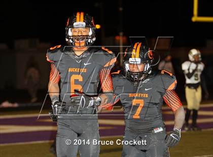 Thumbnail 2 in Gilmer vs. Pleasant Grove (UIL 4A Bi-District Playoff) photogallery.