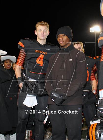 Thumbnail 3 in Gilmer vs. Pleasant Grove (UIL 4A Bi-District Playoff) photogallery.