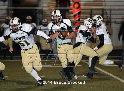 Thumbnail 1 in Gilmer vs. Pleasant Grove (UIL 4A Bi-District Playoff) photogallery.