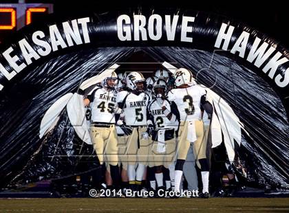 Thumbnail 1 in Gilmer vs. Pleasant Grove (UIL 4A Bi-District Playoff) photogallery.