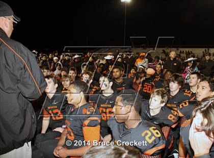 Thumbnail 1 in Gilmer vs. Pleasant Grove (UIL 4A Bi-District Playoff) photogallery.