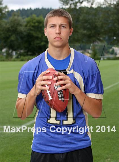 Thumbnail 1 in Bremerton (USA Football/MaxPreps Media Day Event) photogallery.