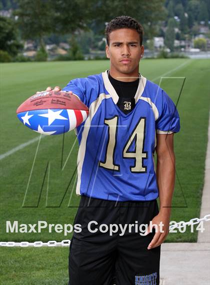 Thumbnail 2 in Bremerton (USA Football/MaxPreps Media Day Event) photogallery.