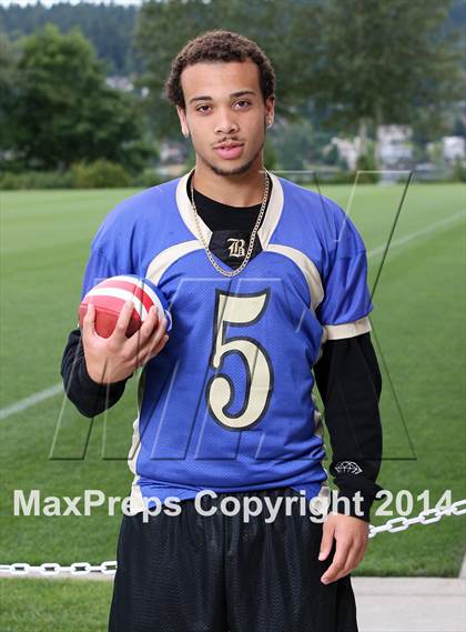 Thumbnail 1 in Bremerton (USA Football/MaxPreps Media Day Event) photogallery.
