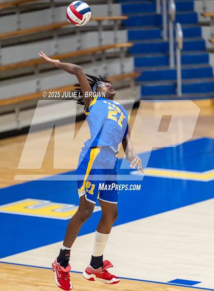 Thumbnail 3 in Indianapolis Bishop Chatard @ Carmel photogallery.
