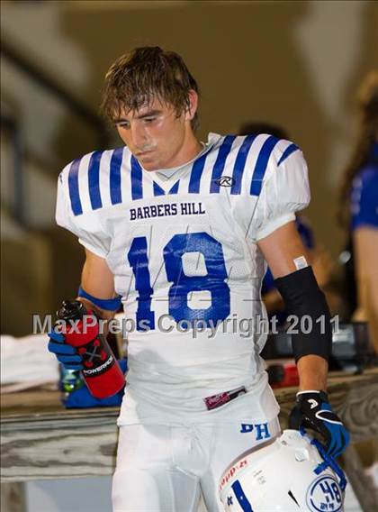 Thumbnail 1 in Barbers Hill @ Lee photogallery.