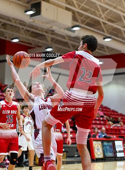 Thumbnail 3 in Glen Rose @ Lorena photogallery.