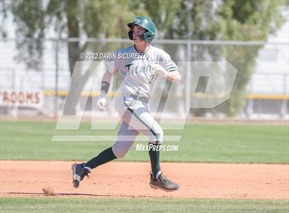 Thumbnail 3 in Columbine vs. West Salem (Coach Bob Invitational) photogallery.