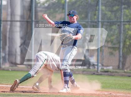 Thumbnail 1 in Columbine vs. West Salem (Coach Bob Invitational) photogallery.
