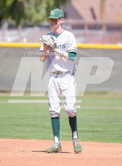 Thumbnail 2 in Columbine vs. West Salem (Coach Bob Invitational) photogallery.