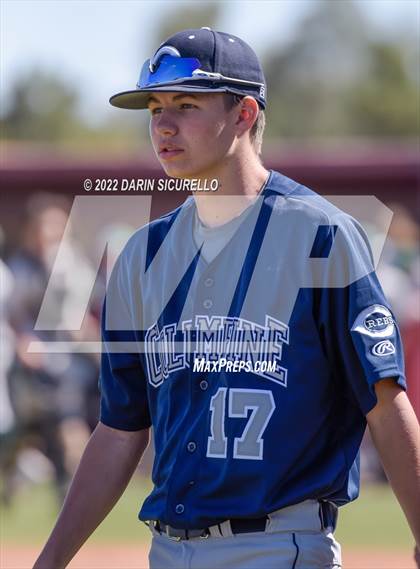Thumbnail 2 in Columbine vs. West Salem (Coach Bob Invitational) photogallery.