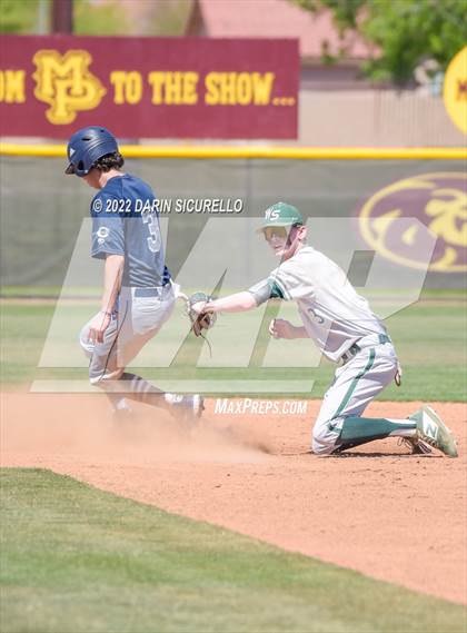 Thumbnail 3 in Columbine vs. West Salem (Coach Bob Invitational) photogallery.