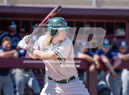 Thumbnail 1 in Columbine vs. West Salem (Coach Bob Invitational) photogallery.