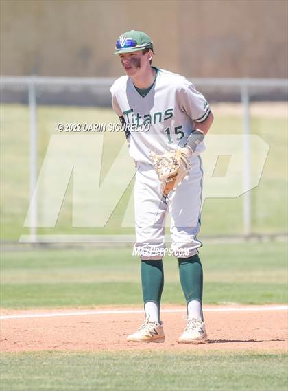 Thumbnail 2 in Columbine vs. West Salem (Coach Bob Invitational) photogallery.