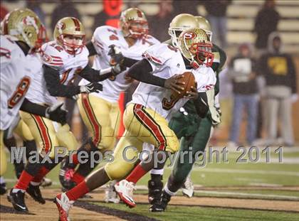 Thumbnail 3 in Northeastern vs. Salisbury (NCHSAA 2AA Final) photogallery.